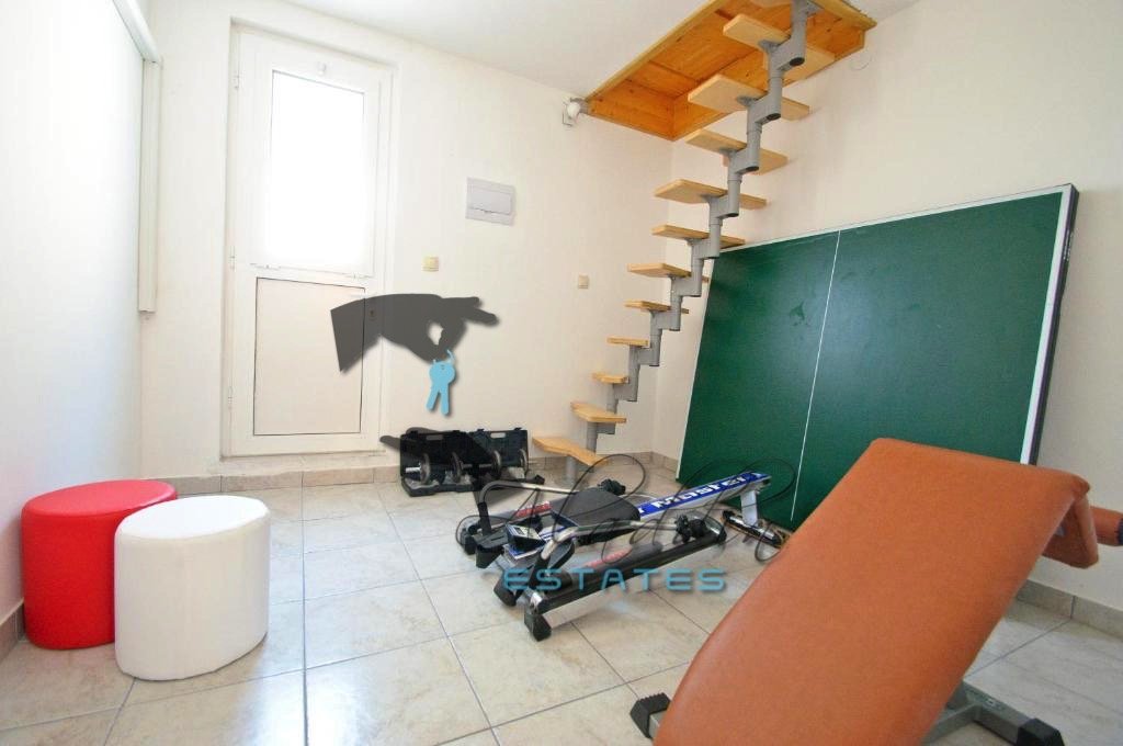 Maison À vendre - Splitsko-dalmatinska Okrug Gornji