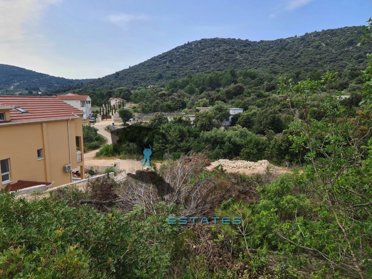 Parcela Naprodaj - Splitsko-dalmatinska Vinišće