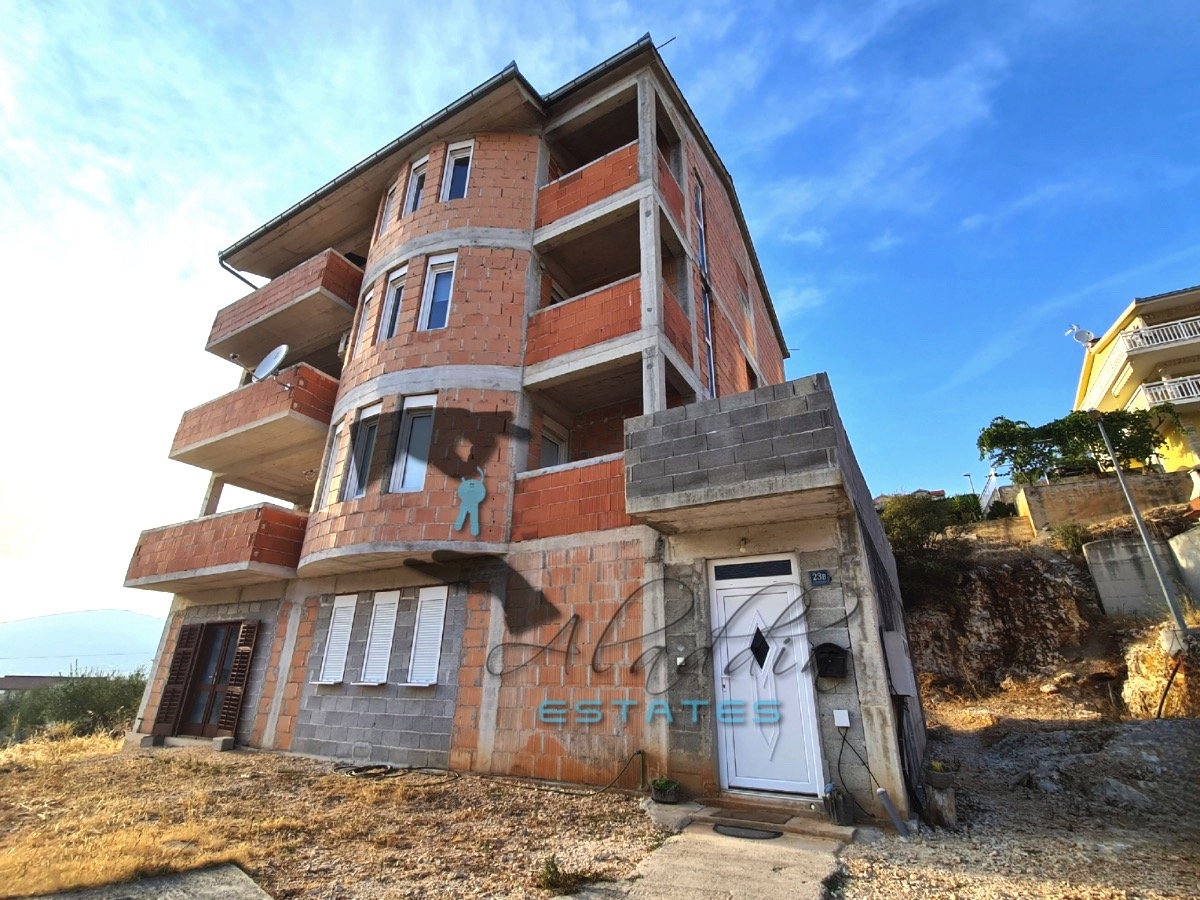 House For sale - Splitsko-dalmatinska Trogir - foto 1/18
