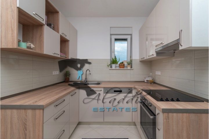 Apartmán Na predaj - Splitsko-dalmatinska Okrug Gornji - foto 4/18