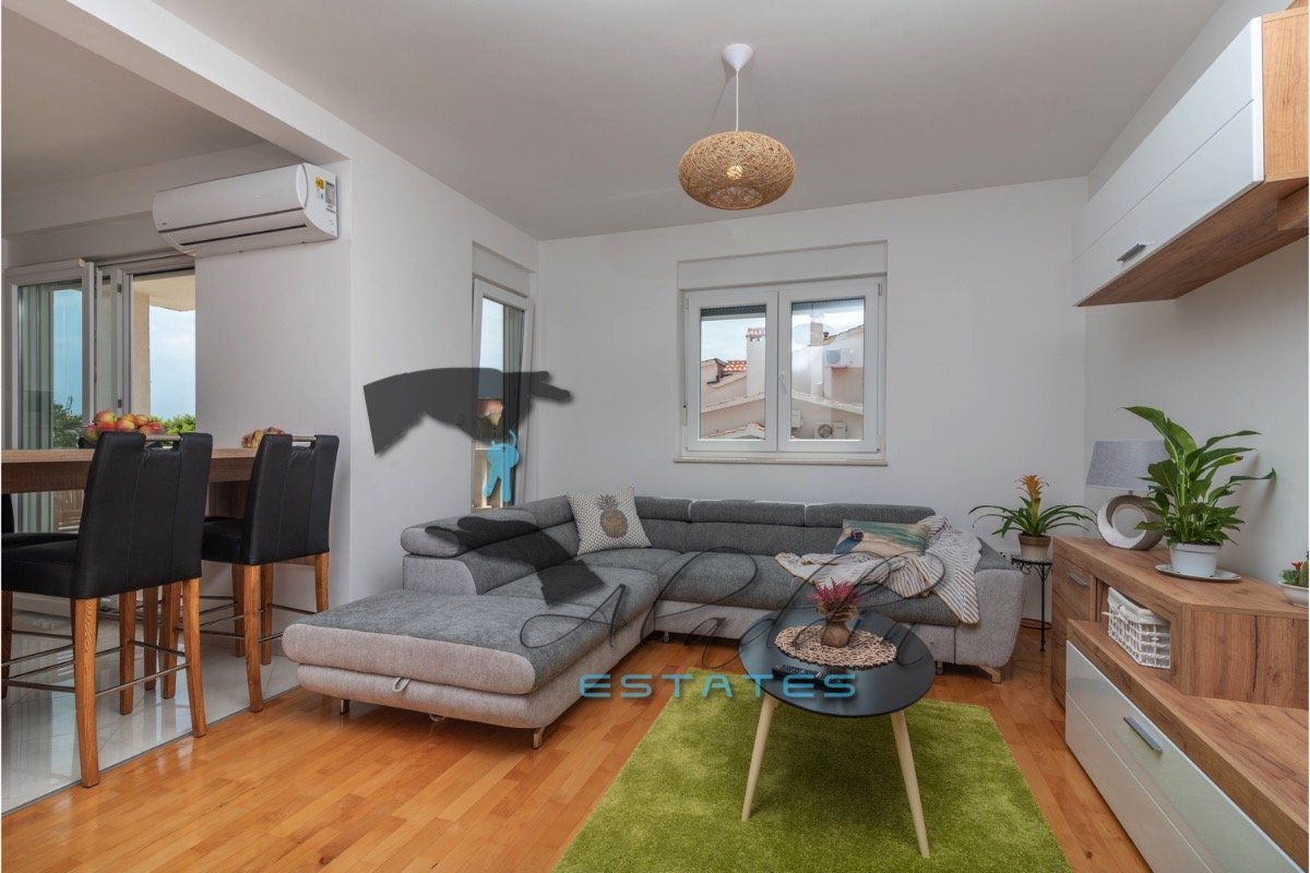 Apartmán Na predaj - Splitsko-dalmatinska Okrug Gornji - foto 1/18
