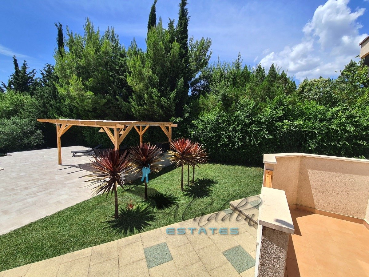 Kuća Na prodaju - Splitsko-dalmatinska Kaštel Štafilić