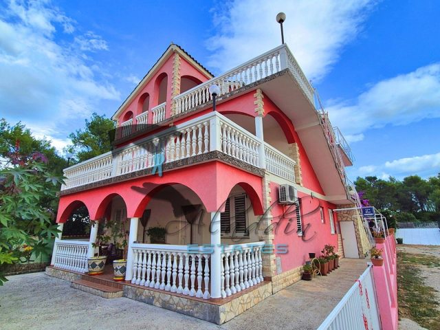 House for sale 461 m² – Šibenik