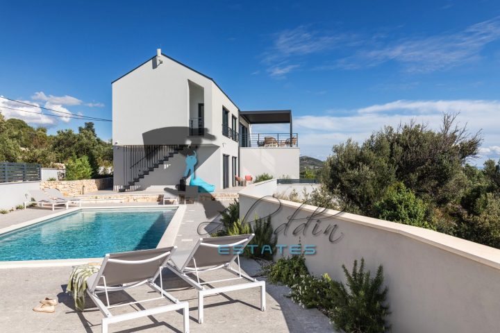 Maison à vendre 191 m² – Marina