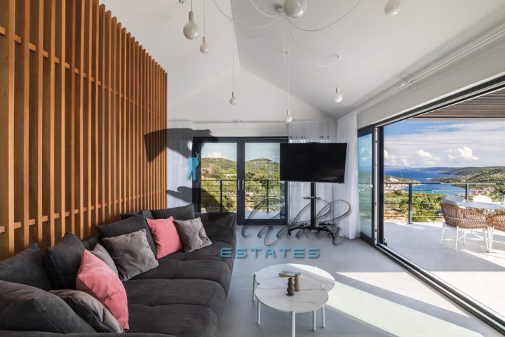 Casa In vendita - Splitsko-dalmatinska Vinišće - foto 5/45
