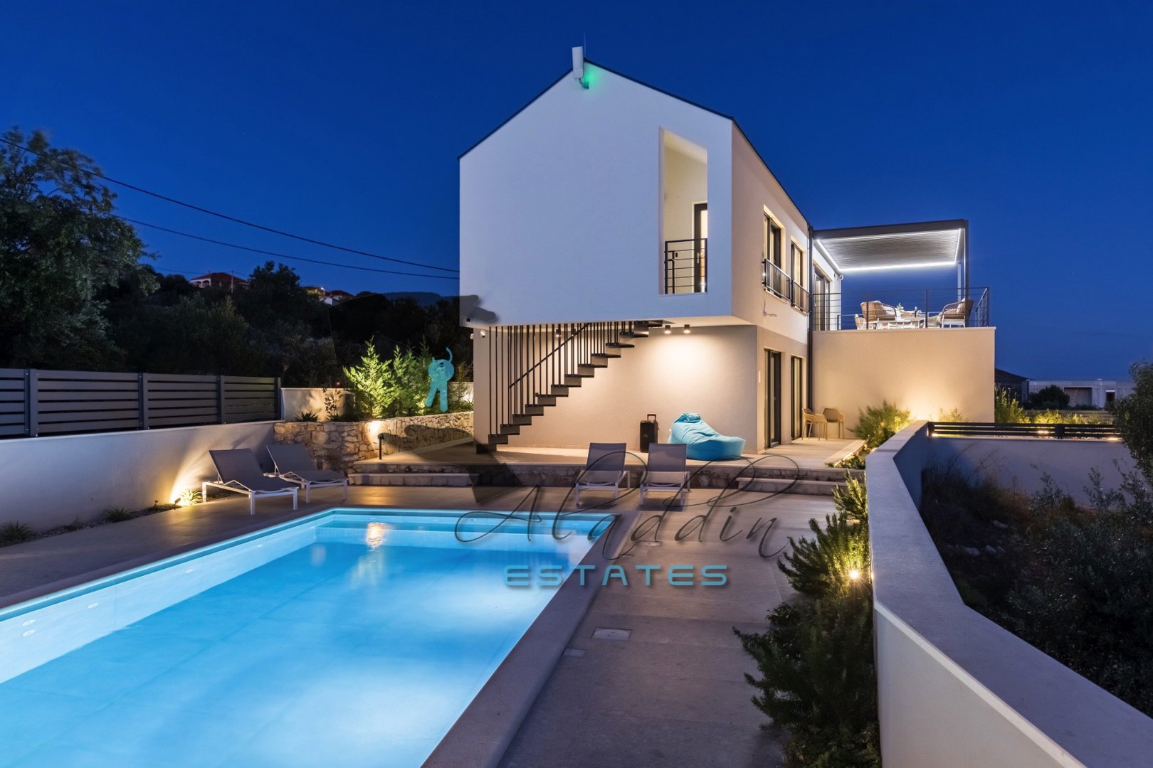 Casa In vendita - Splitsko-dalmatinska Vinišće