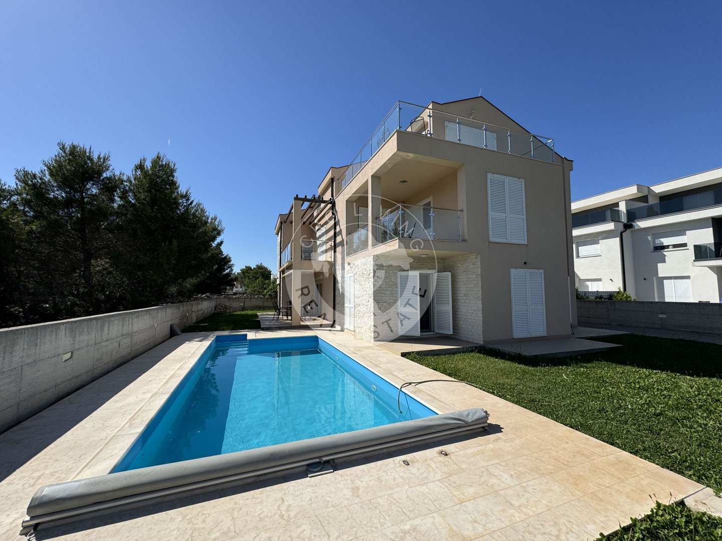 Casa In vendita - Šibensko-kninska Srima