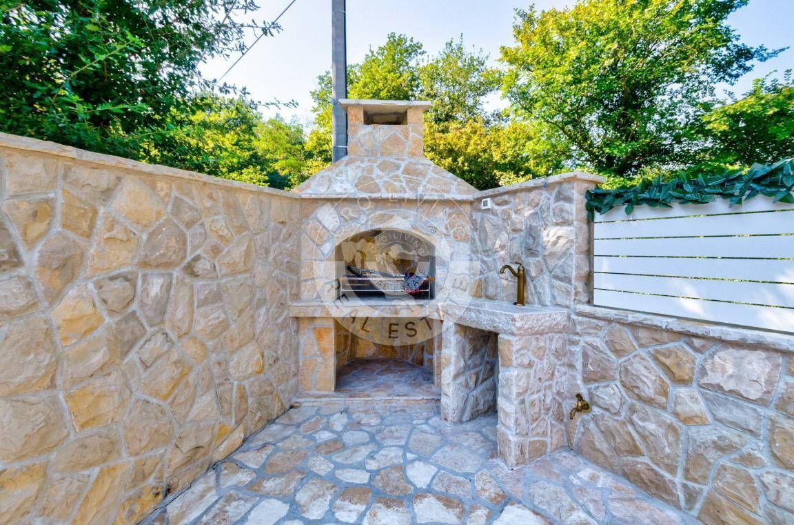 Kuća Na prodaju - Primorsko-goranska Selce