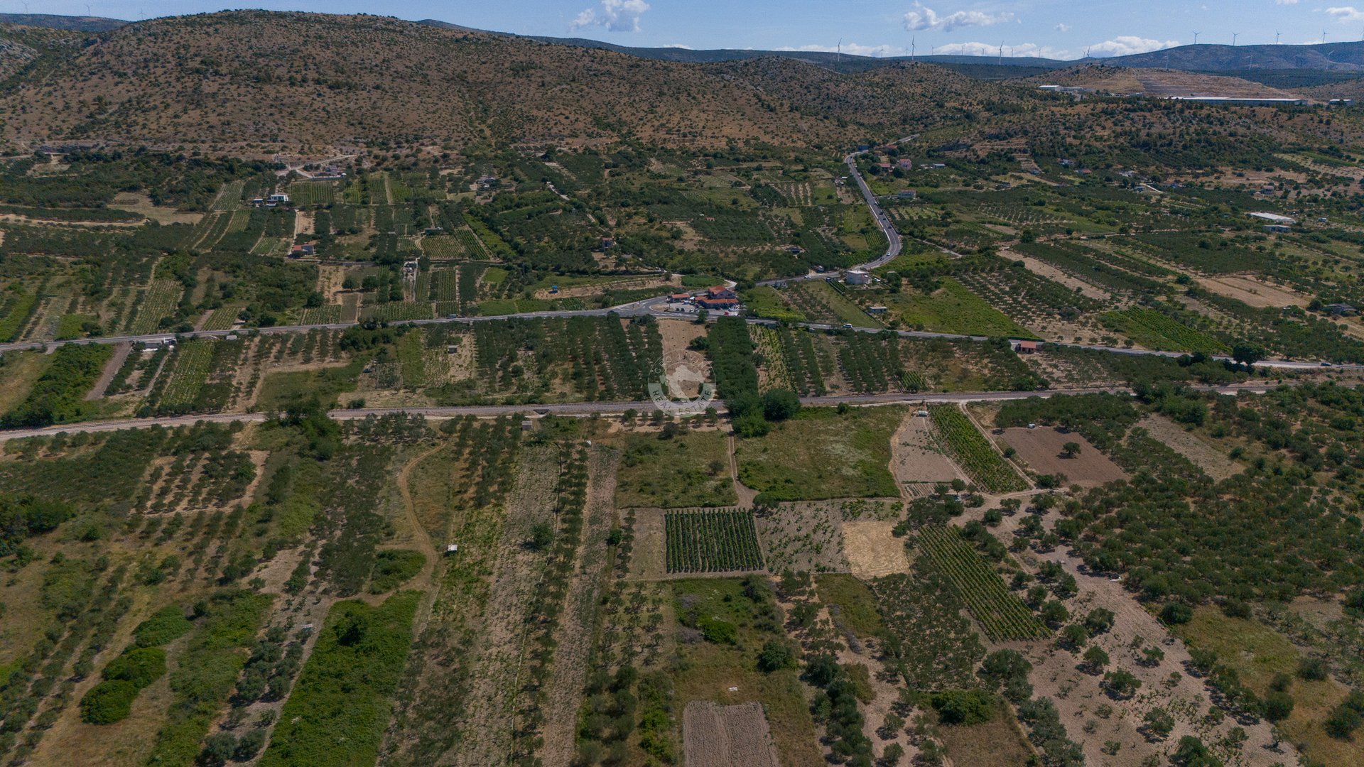 Terreno In vendita - Šibensko-kninska Knin