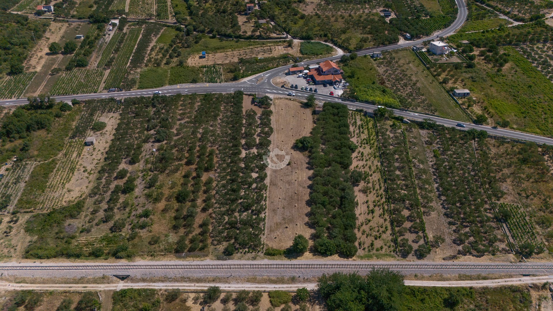 Terreno In vendita - Šibensko-kninska Knin