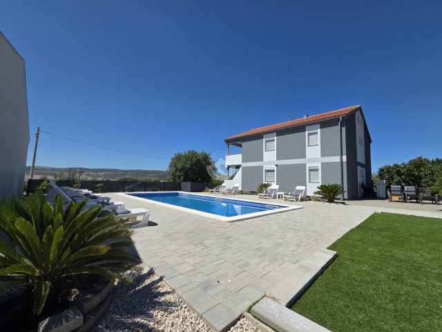 House for sale 180 m² – Starigrad