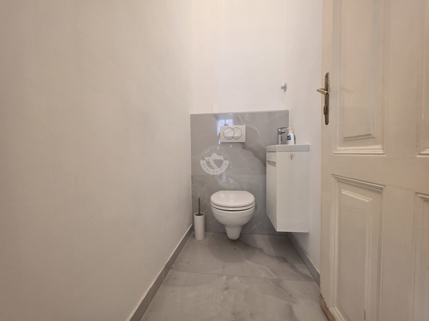 Apartma Naprodaj - Grad Zagreb Donji Grad