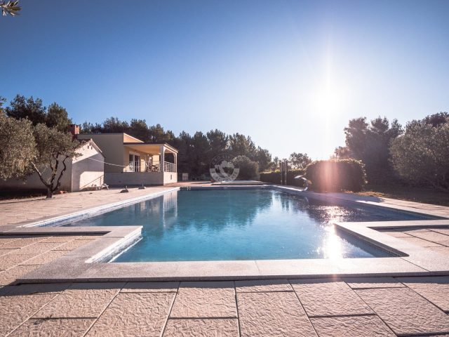 Dom na predaj 211 m² – Vir