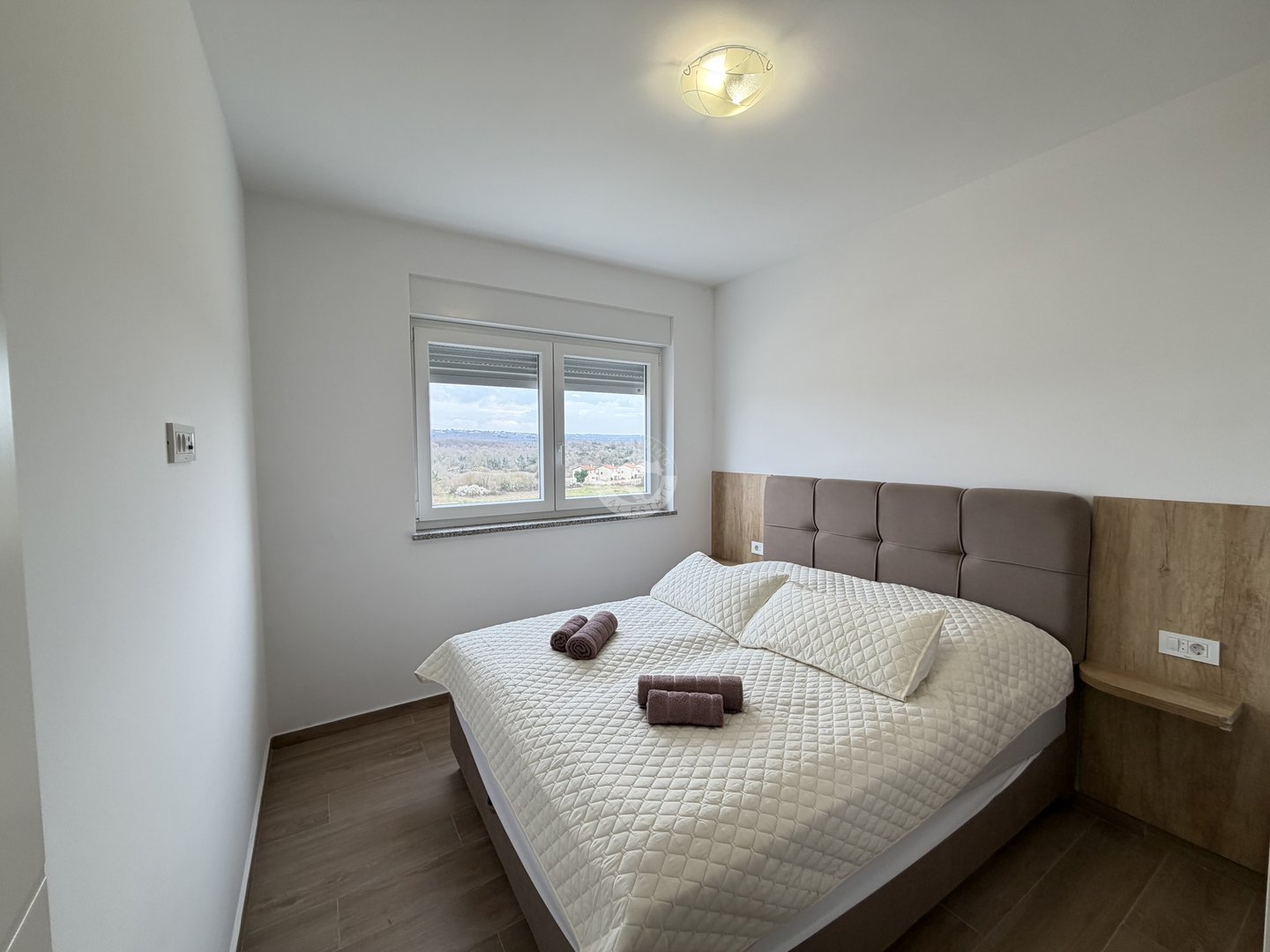 Flat For sale - Istarska Tar