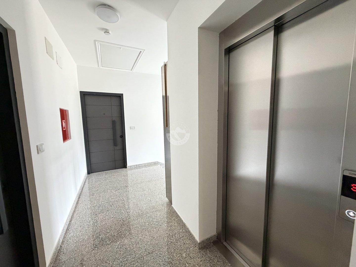 Flat For sale - Istarska Tar