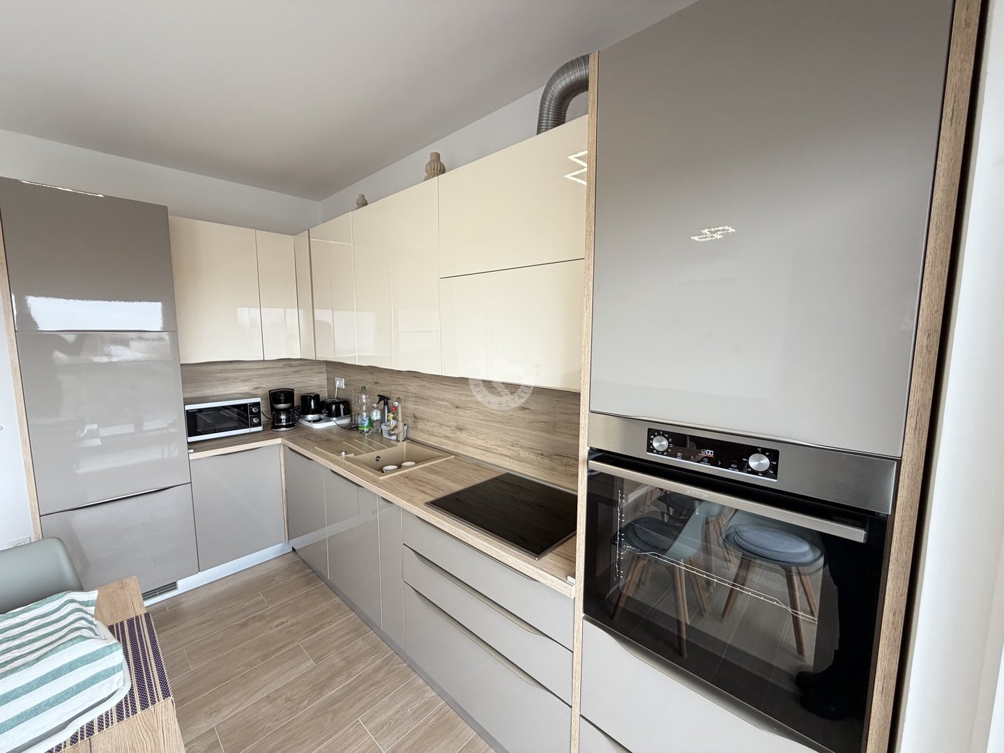 Flat For sale - Istarska Tar