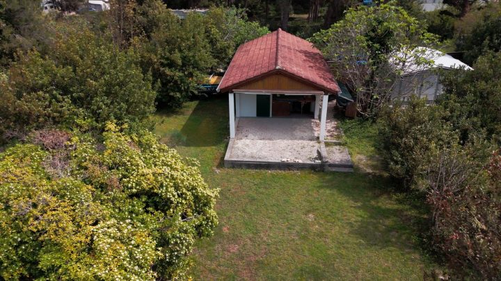 Pozemek na prodej 1004 m² – Preko