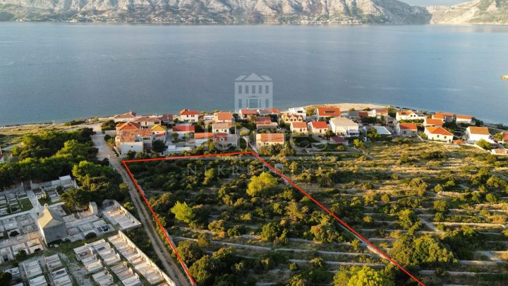 Parcela naprodaj 4862 m² – Povlja