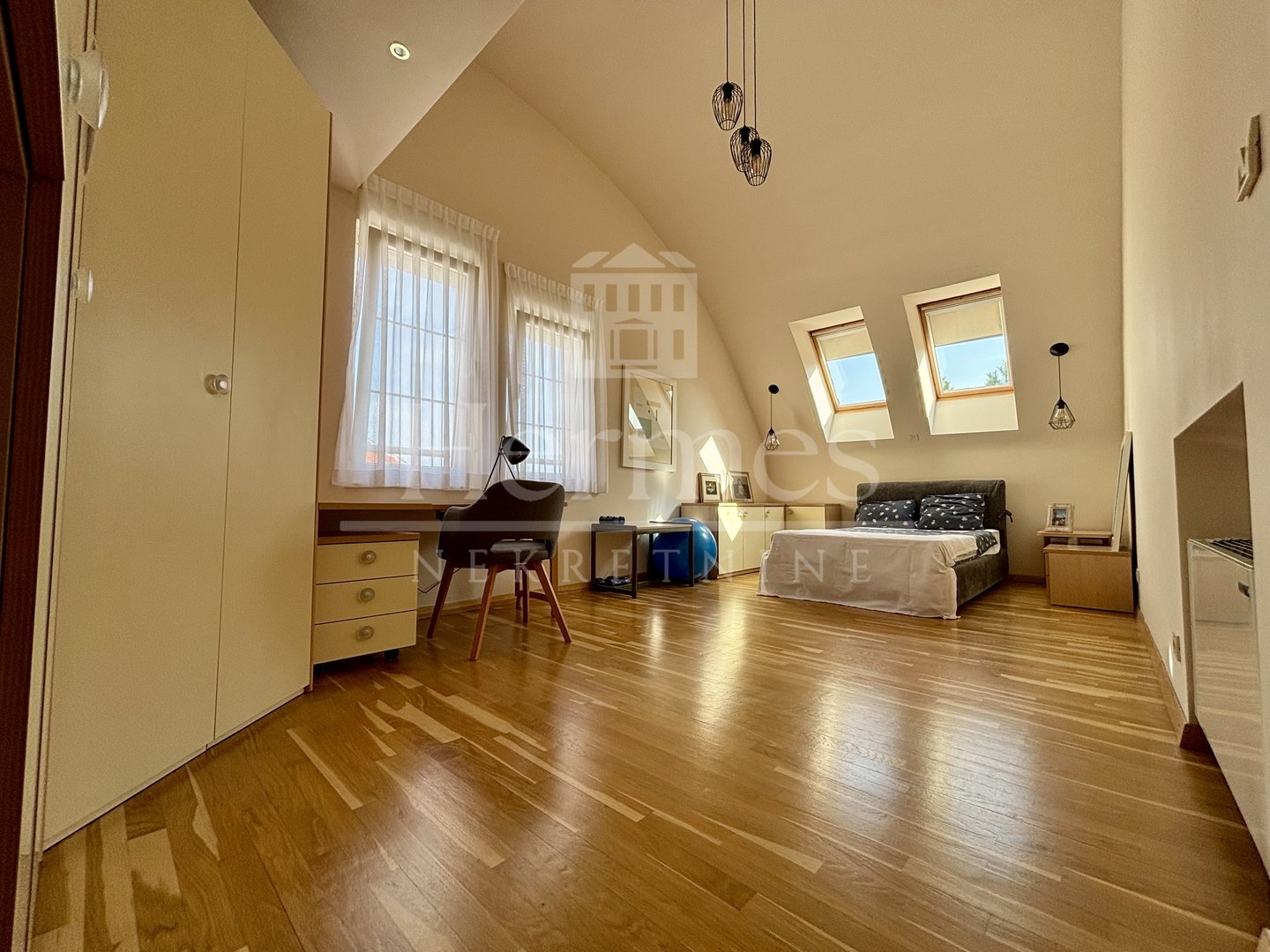 Flat For rent - Grad Zagreb Pantovčak