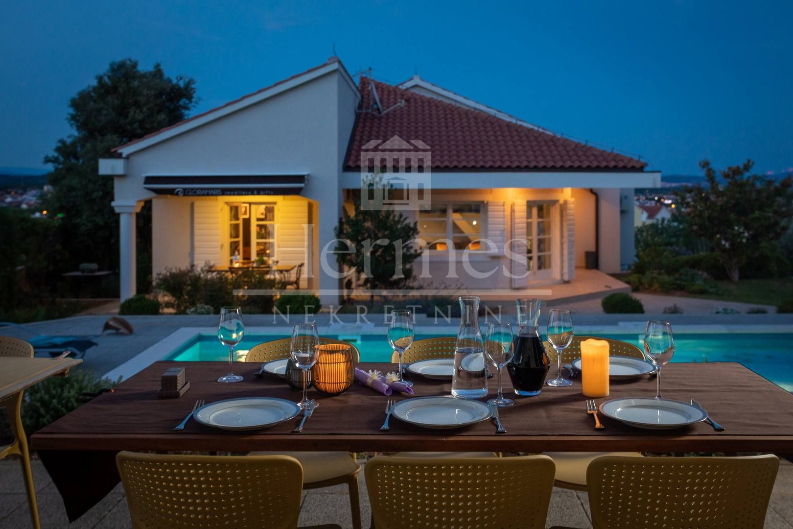 Casa In vendita - Šibensko-kninska Vodice