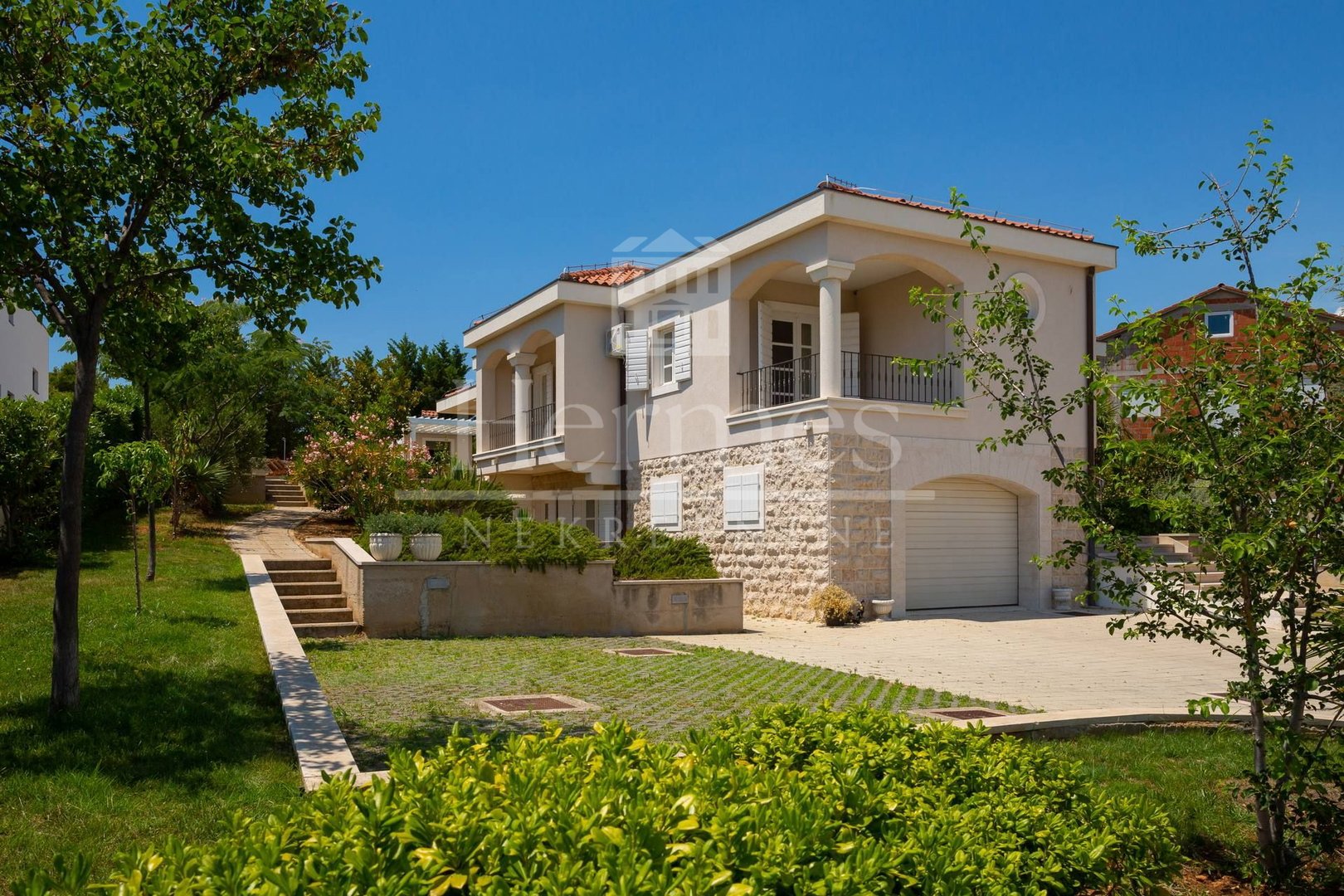 Casa In vendita - Šibensko-kninska Vodice