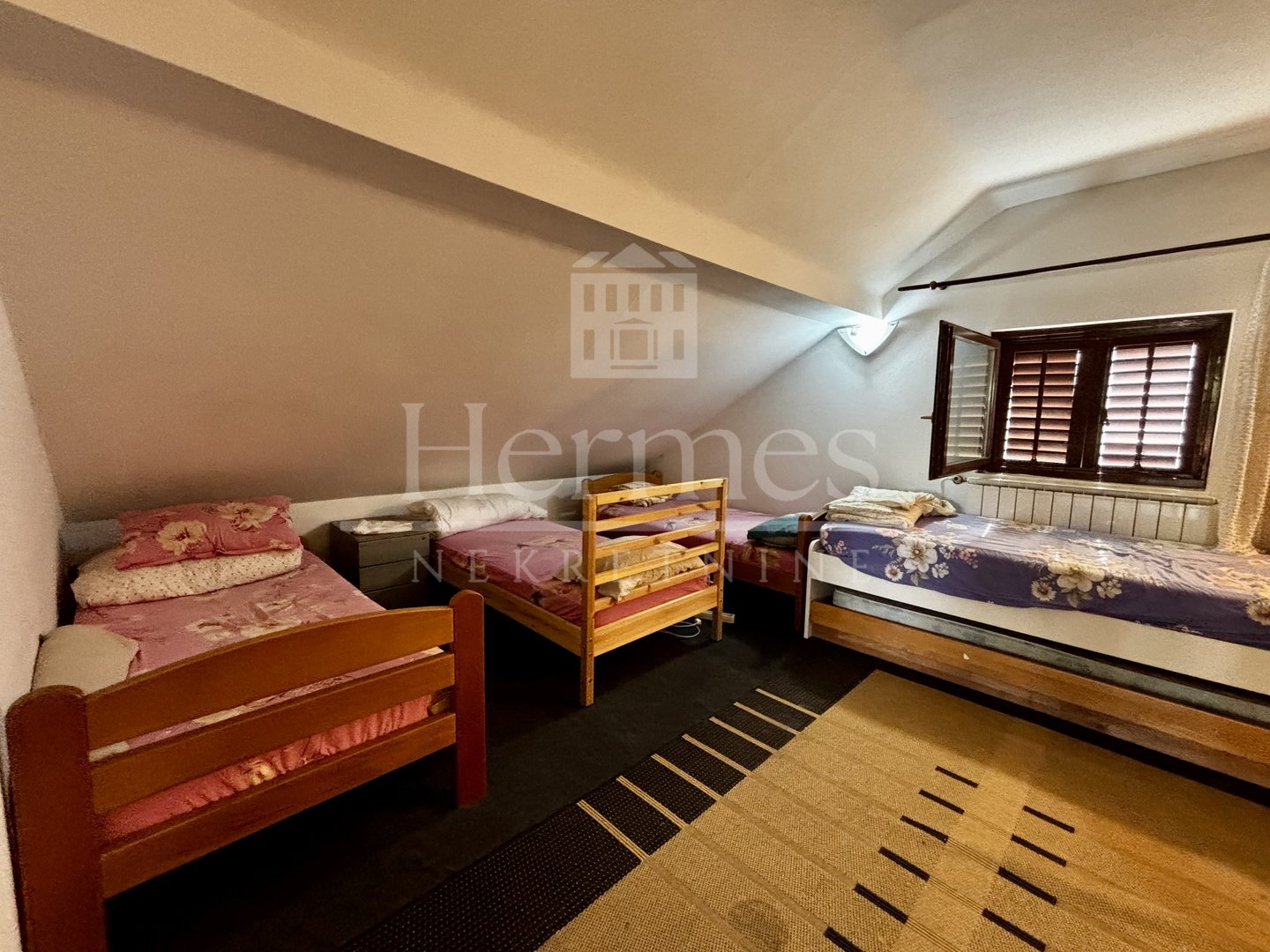 Maison À louer - Grad Zagreb Trokut