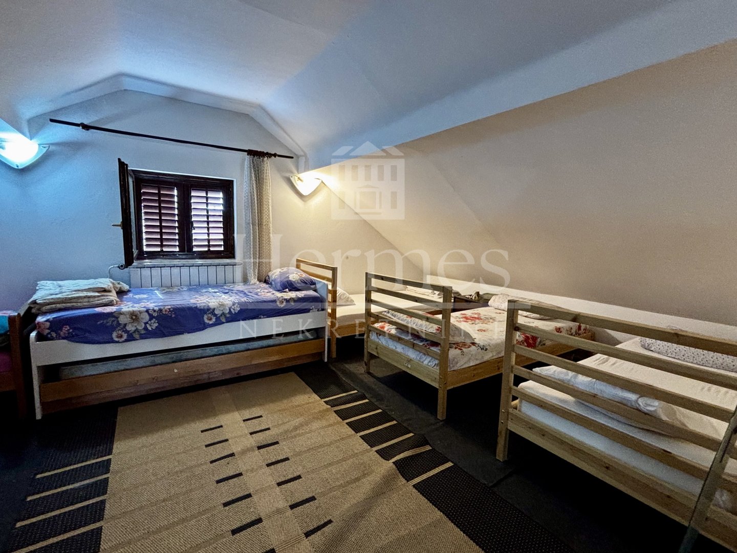 Maison À louer - Grad Zagreb Trokut