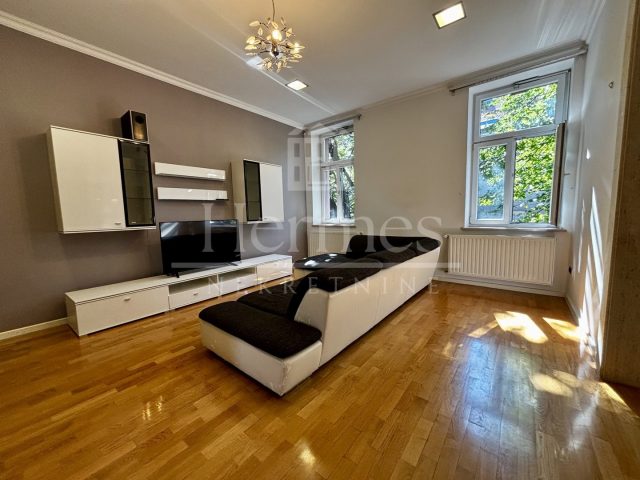 Stan za najam 74 m² – Donji Grad