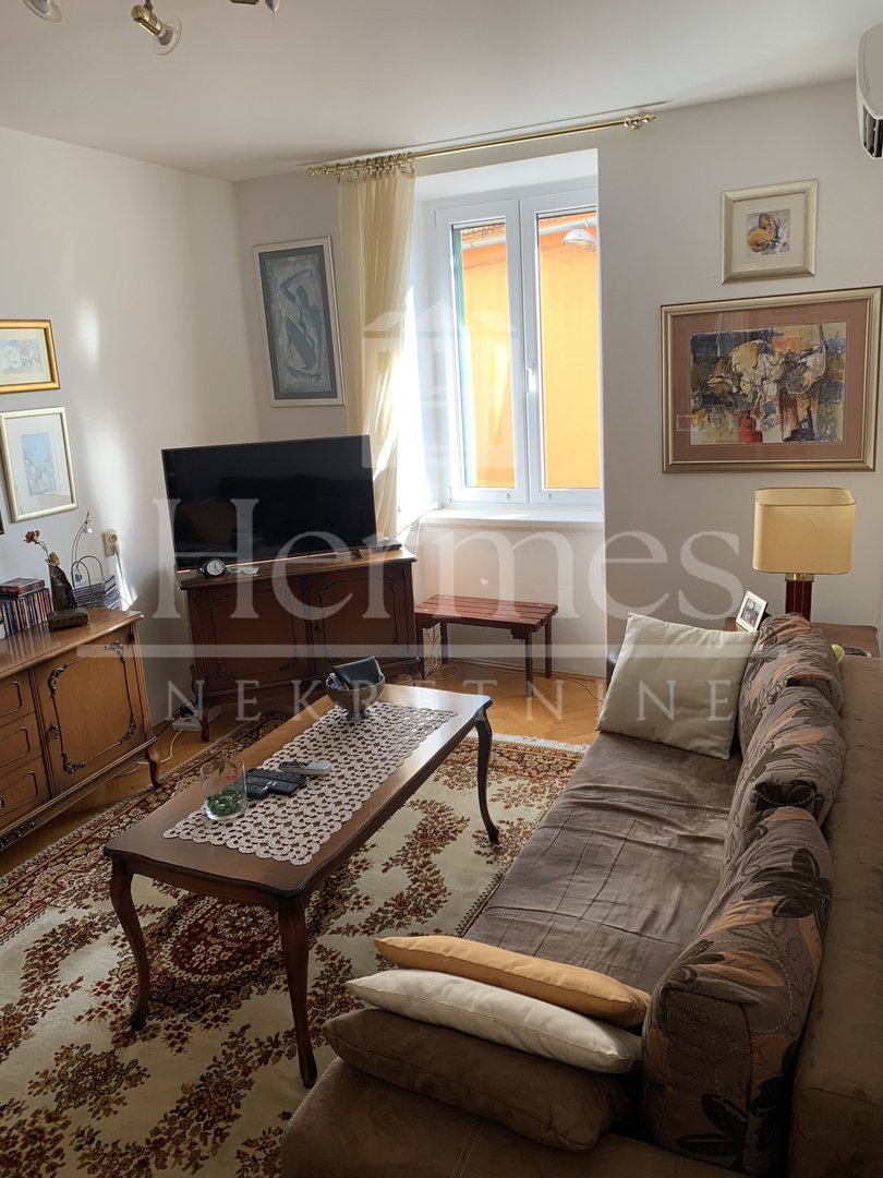 House For sale - Šibensko-kninska Varoš
