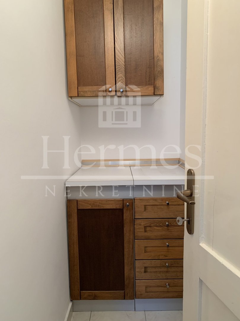 House For sale - Šibensko-kninska Varoš