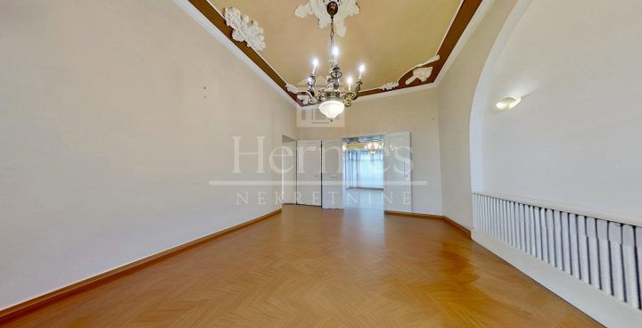 Stan za najam 200 m² – Donji Grad