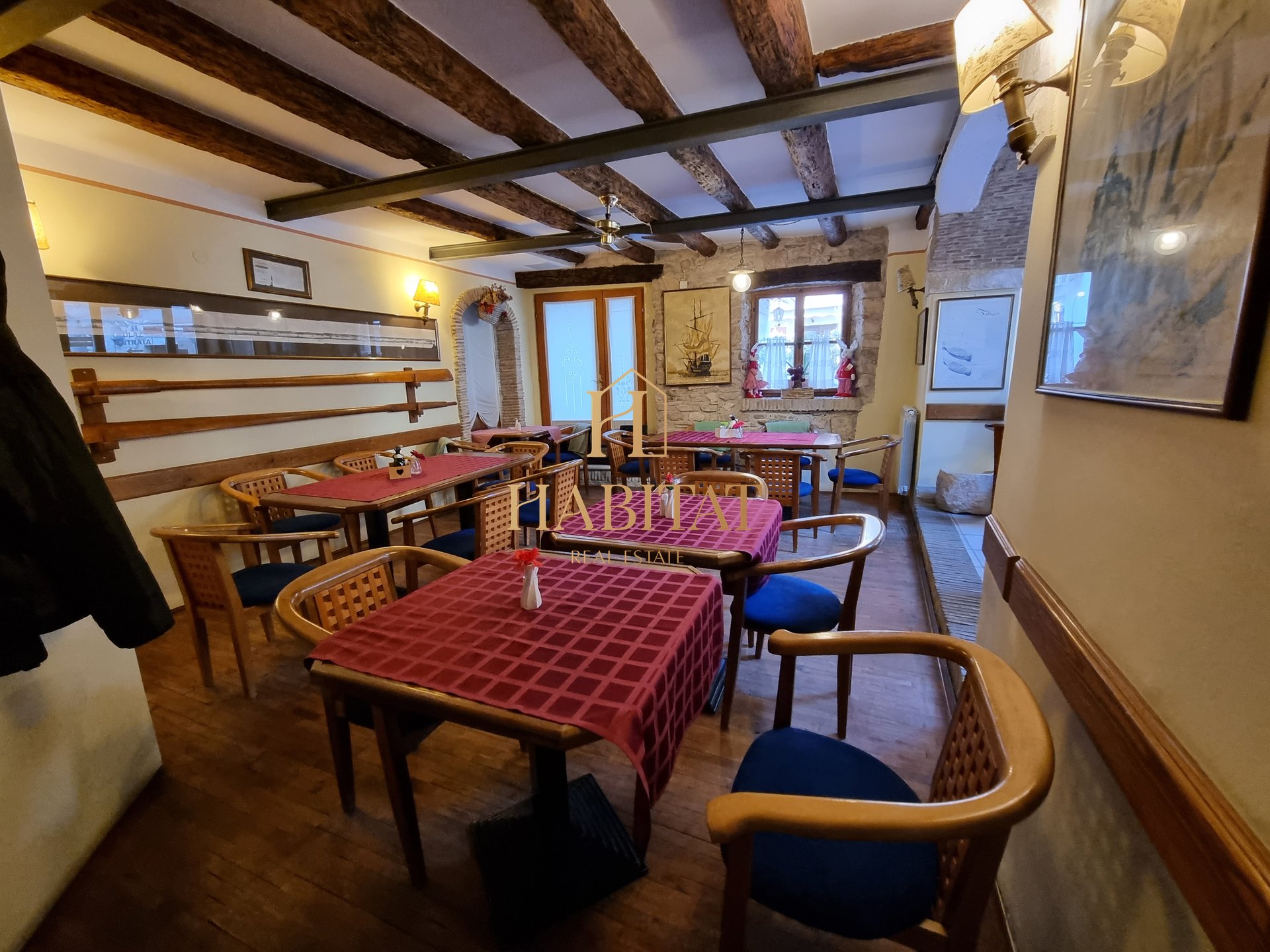 Poslovni prostor Na prodaju - ISTARSKA KAšTELIR-LABINCI