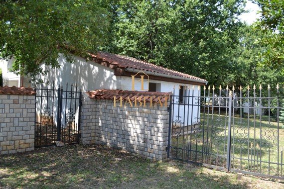 Haus Zu verkaufen - ISTARSKA CEROVLJE