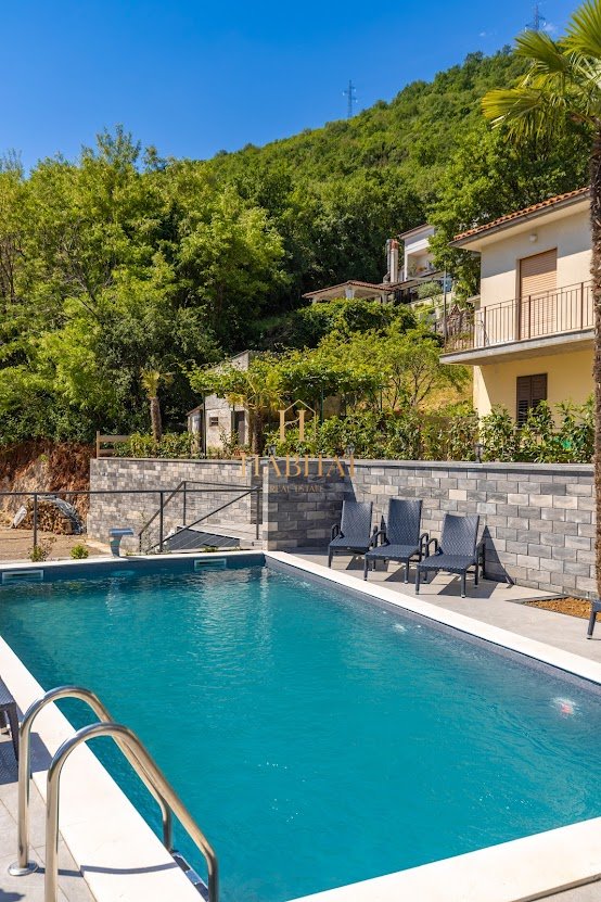 House For sale - PRIMORSKO-GORANSKA MOšćENIčKA DRAGA