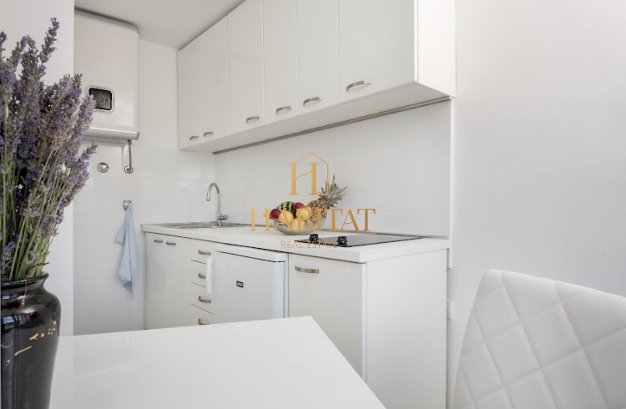 Haus Zu verkaufen - SPLITSKO-DALMATINSKA SUPETAR