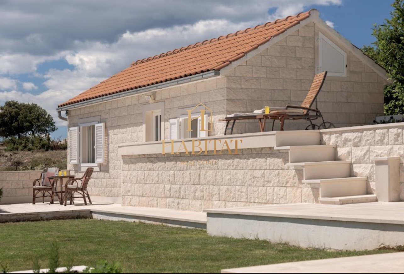 Haus Zu verkaufen - SPLITSKO-DALMATINSKA SUPETAR