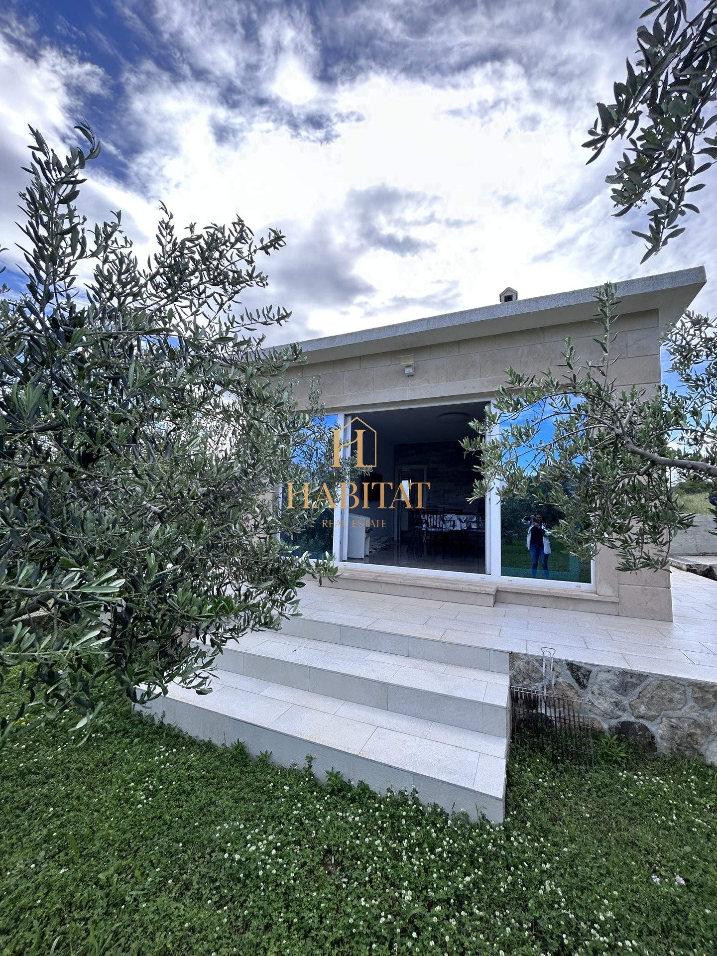 Haus Zu verkaufen - SPLITSKO-DALMATINSKA SUPETAR