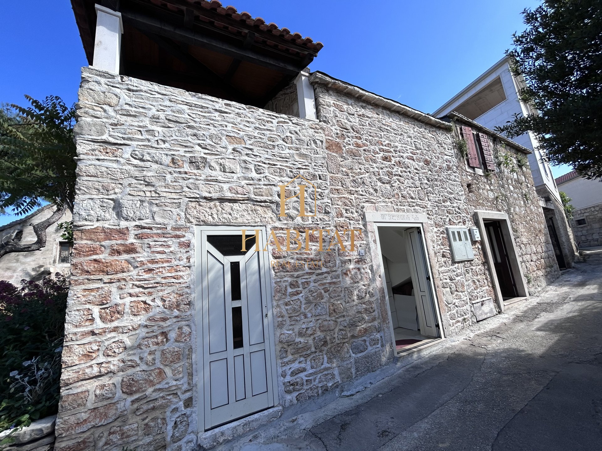Haus Zu verkaufen - SPLITSKO-DALMATINSKA SUPETAR