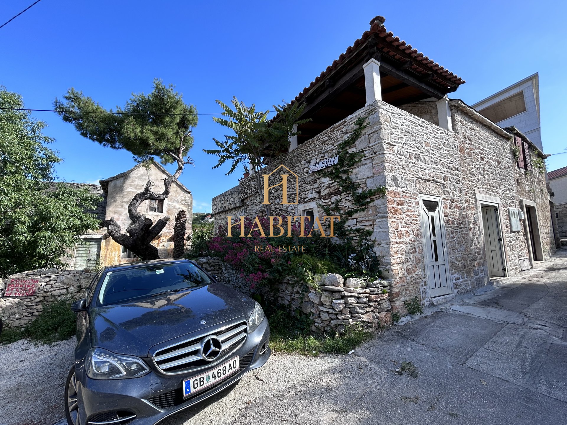 Haus Zu verkaufen - SPLITSKO-DALMATINSKA SUPETAR