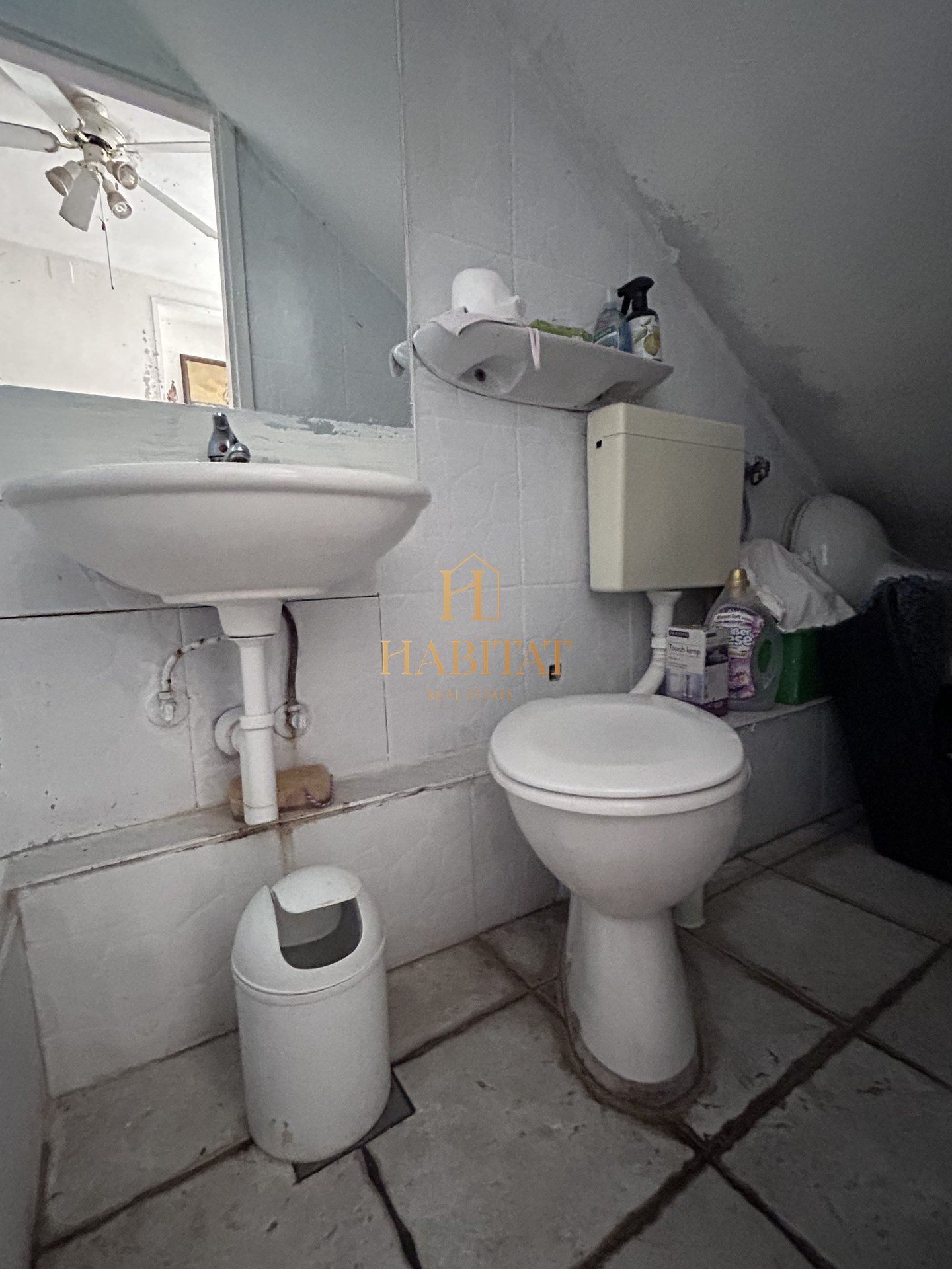 Haus Zu verkaufen - SPLITSKO-DALMATINSKA SUPETAR