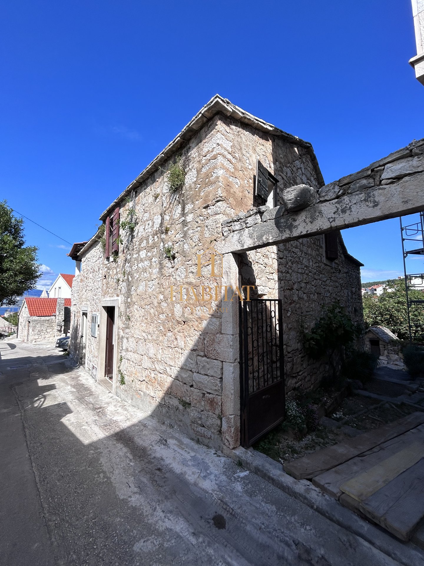 Haus Zu verkaufen - SPLITSKO-DALMATINSKA SUPETAR