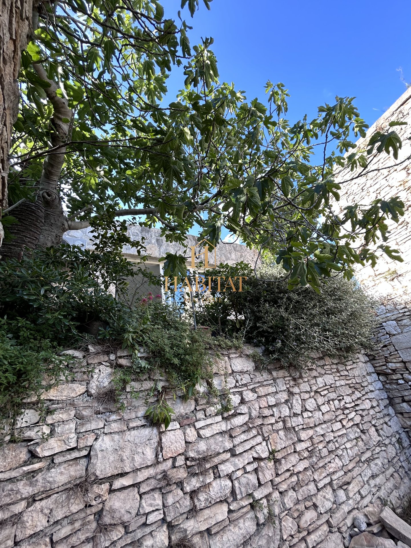 Haus Zu verkaufen - SPLITSKO-DALMATINSKA SUPETAR