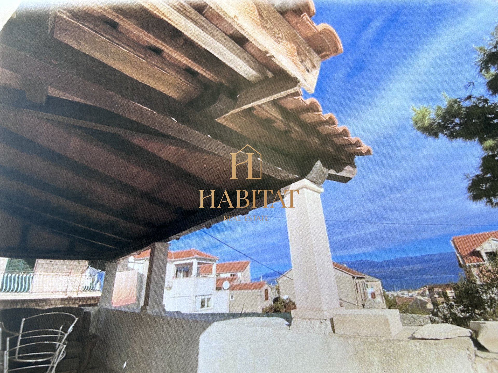 Haus Zu verkaufen - SPLITSKO-DALMATINSKA SUPETAR