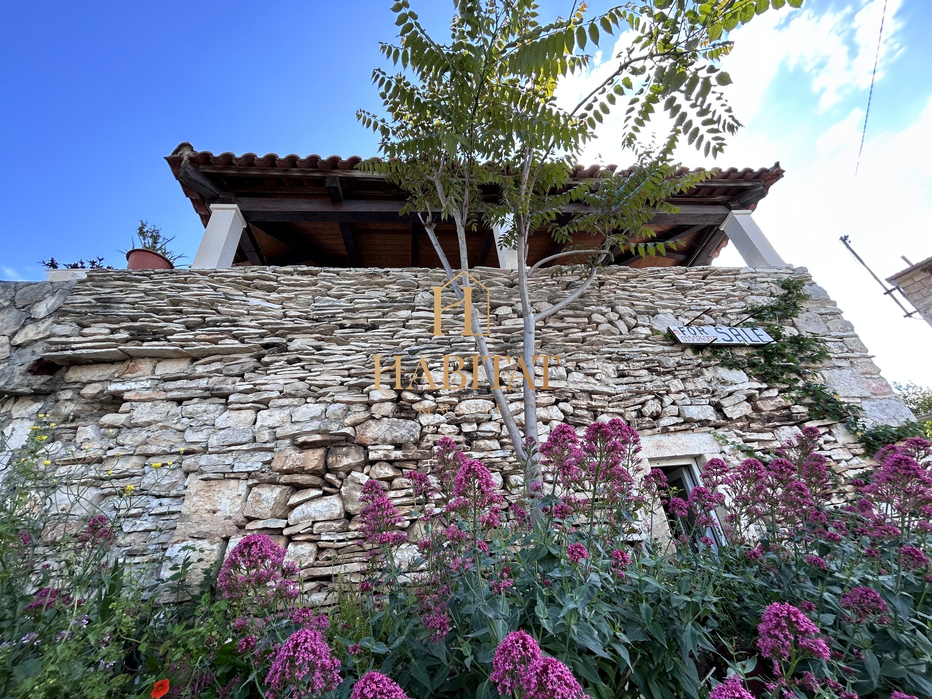 Haus Zu verkaufen - SPLITSKO-DALMATINSKA SUPETAR