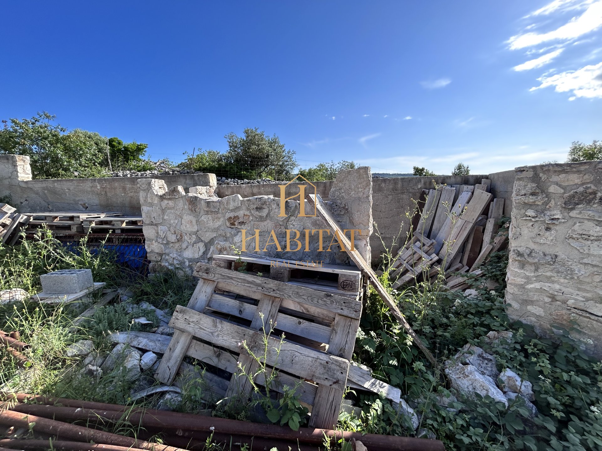 Hiša Na predaj - SPLITSKO-DALMATINSKA SUPETAR