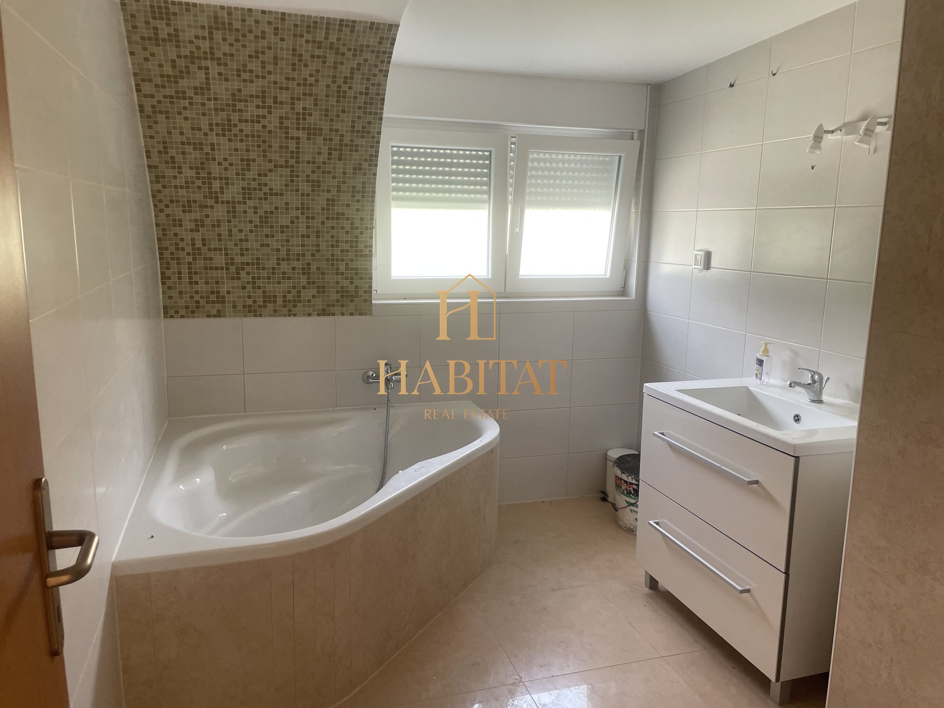 Flat For sale - Primorsko-goranska Opatija - Okolica