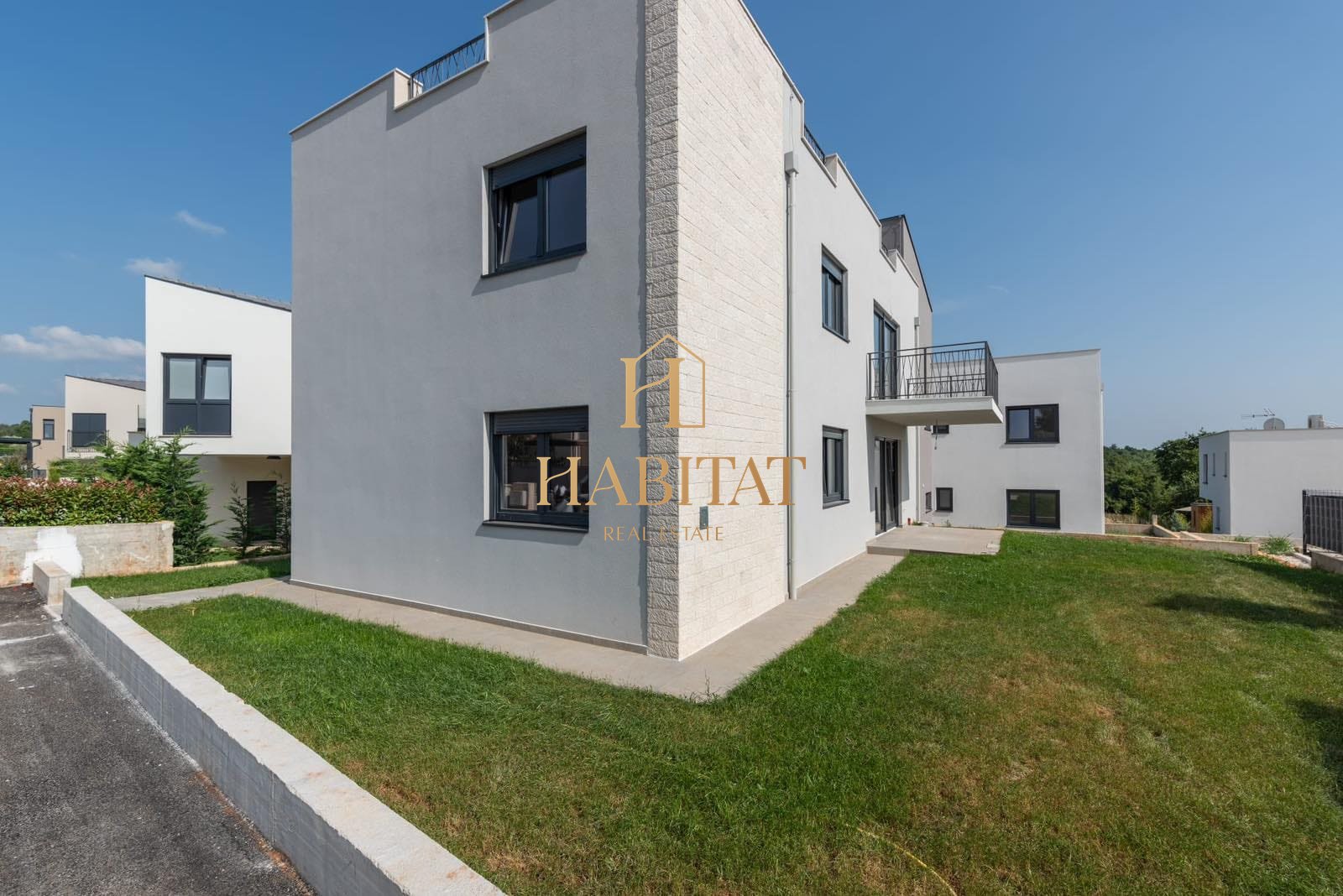 Apartma Na predaj