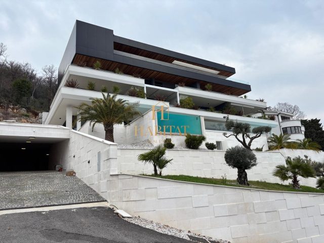 Apartment zu verkaufen 302 m² – Opatija