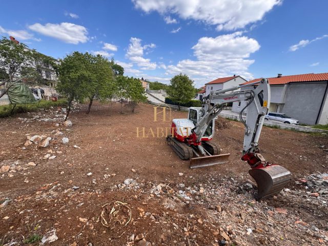 Pozemok na predaj 1550 m² – Kastav