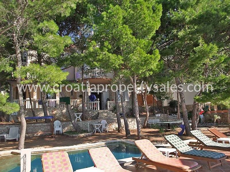 Dom Na sprzedaż - SPLITSKO-DALMATINSKA  HVAR 